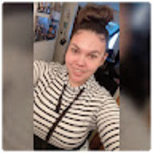 Meet your Posher, Kayla